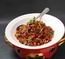 Stir-Fried Beef with Yellow Onion