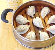 Willow Leaf Steamed Dumplings