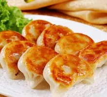 Premium Pan-Fried Dumplings