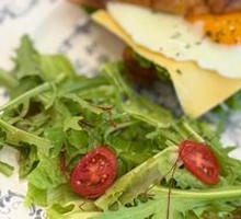 Classic Brunch Croissant