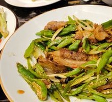 Stir-Fried Pork with Green Chili
