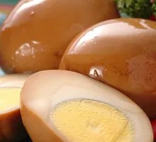 Beef and egg stuffed flatbread