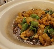 Braised Sea Cucumber in Clay Pot