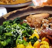 Braised Delicacy Claypot Rice