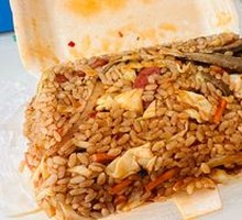 Fish-flavored Sausage and Dried Chili Fried Rice