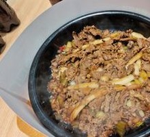Spicy Stir-Fried Beef