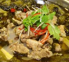 Sour Cabbage Pork Ribs with Rice