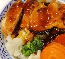 照烧鸡排鱼香肉丝双拼饭