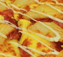 American-style Bacon & Potato Pizza