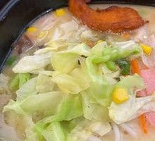 Crossing-the-bridge Rice Noodles