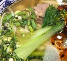 Beef Stir-Fried Knife-Cut Noodles