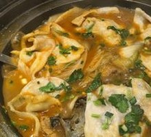 Stewed Fish and Pancake Pot