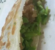 Braised Pork with Flatbread