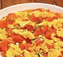 Scrambled Eggs with Tomatoes