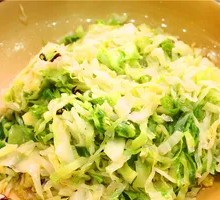 Stir-fried Cabbage Shreds