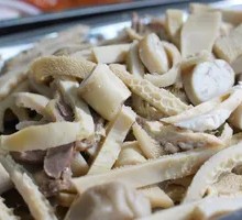 Dry Chili Stir-fried Lamb Offal