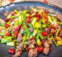 Spicy Stir-Fried Pigeon