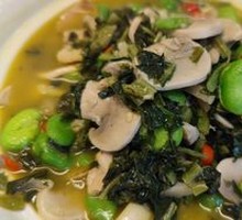 Snow Cabbage and Pork Slices Stir-fried with Button Mushrooms and Green Peas