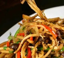 Dry-Fried Enoki Mushrooms