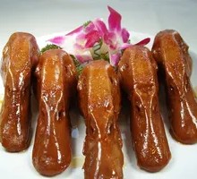 Charcoal-Roasted Duck Head