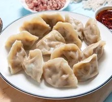 Chinese Cabbage and Egg Dumplings