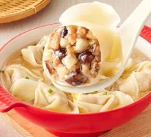 冬菇马蹄鲜肉馄饨