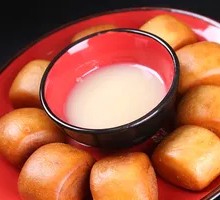 Milk-flavored Steamed Buns