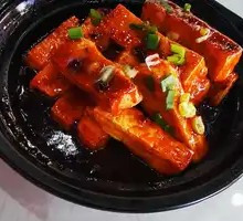 Braised Tofu in Clay Pot