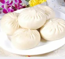 Pork and Wild Vegetable Dumplings