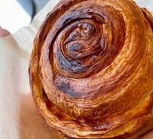 Bacon Egg Croissant Burger