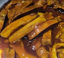 Octopus Sautéed with Beef Strips