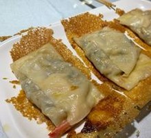 虾仁猪肉三鲜锅贴