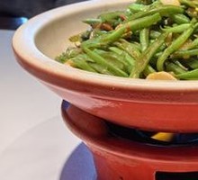 Braised Tofu Noodles in Clay Pot