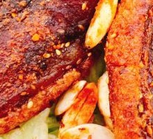 吊炉脆皮五花肉