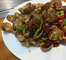Spicy Stir-Fried Clams