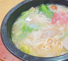 Crossing-the-bridge Rice Noodles