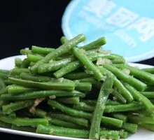 Cold-mixed green beans