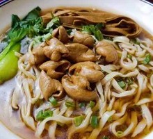 Braised Pork Intestines Noodles