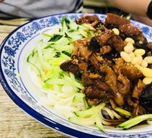 Three Delicacies Noodle Soup