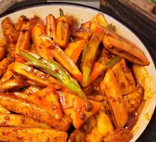 Sauce-Flavored Crab Cutlet Stir-Fried Rice Noodles