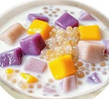 Taro Balls in Coconut Milk with Sago