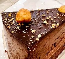 Caramel Sea Salt Chocolate Cake