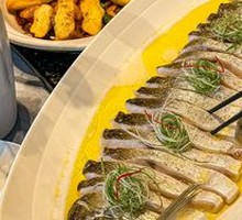 Steamed Large White Fish