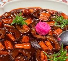 Lú's Scallion-Braised Sea Cucumber Rice