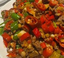 Stir-Fried Beef with Yellow Onion