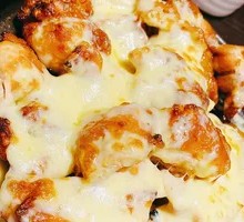 Cheesy Spicy Roasted Chicken Bites