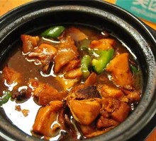 Stewed Chicken with Brown Sauce