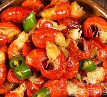 Spicy Lobster Tail in Sauce