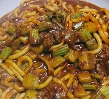 Classic Chicken Fried Rice Noodles