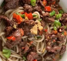 Beef Stir-Fried with Sand Rice Noodles